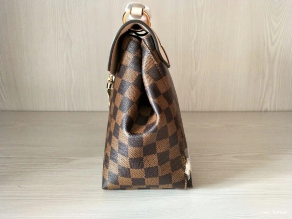 Cheap Clapton Backpack Louis Vuitton 0811